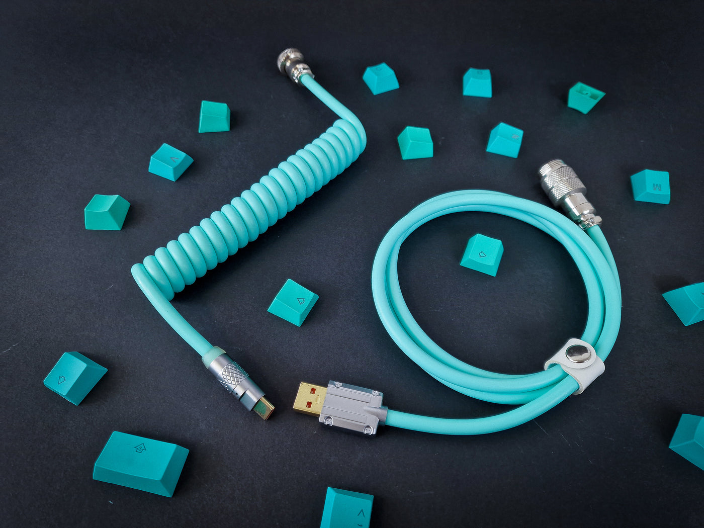 Cyan Coiled Aviator Cable