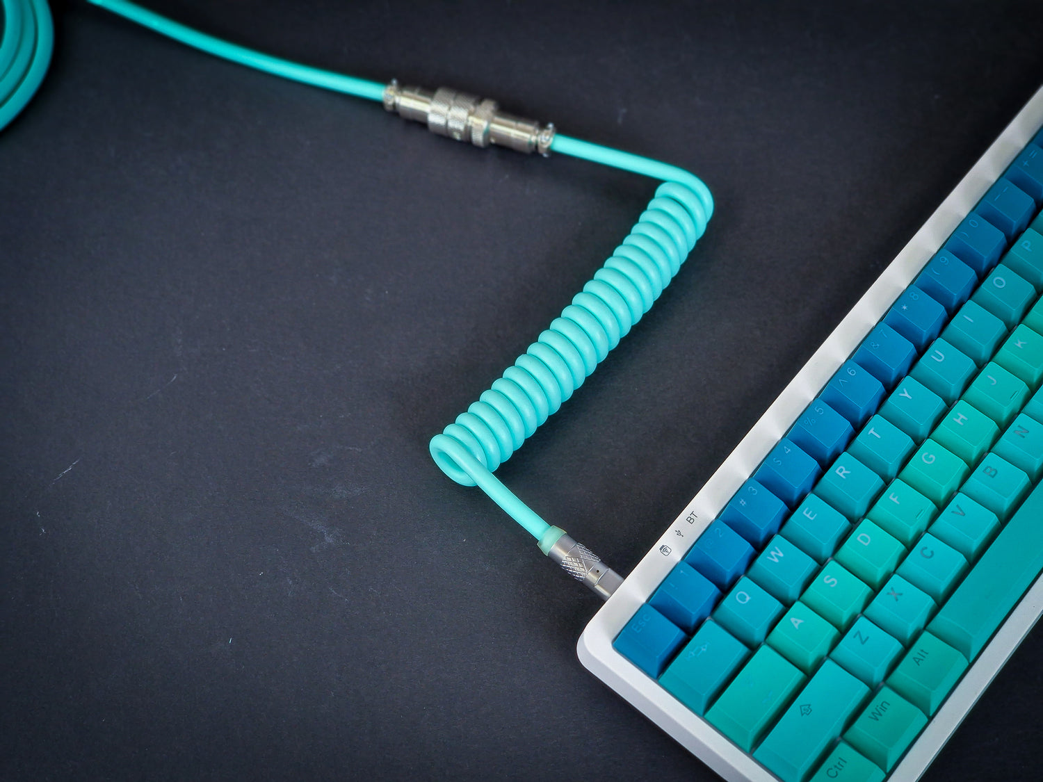 Cyan Coiled Aviator Cable